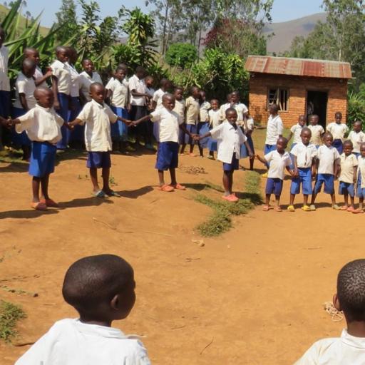 Kinderen in Congo weer naar school