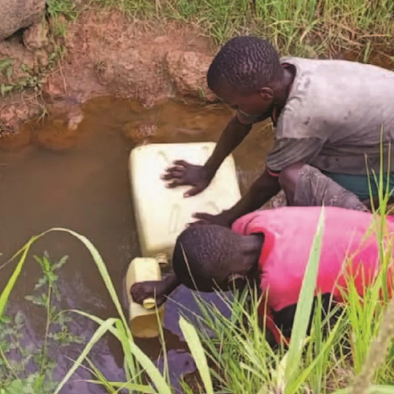 Kinderen halen water