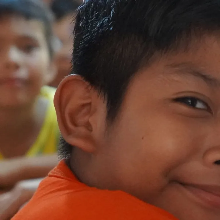 kinderopvangcentrum in Sena, Bolivia