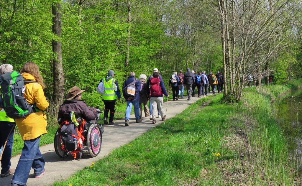 samen wandelen