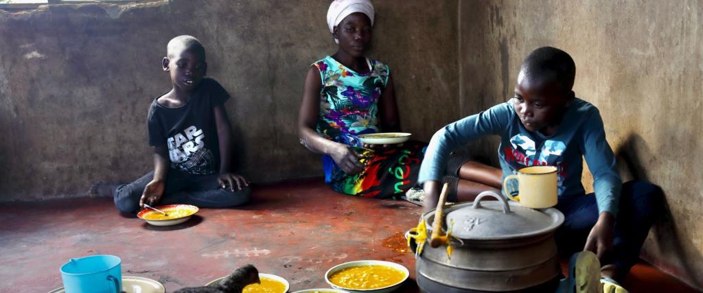 Maaltijd bij Thandekile in Zimbabwe